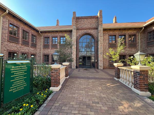 319  m² Office Space