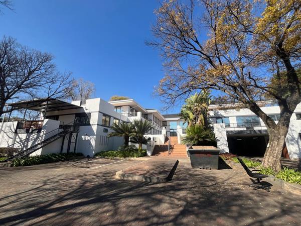 485  m² Office Space