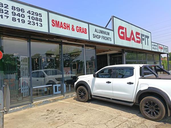 820  m² Commercial space