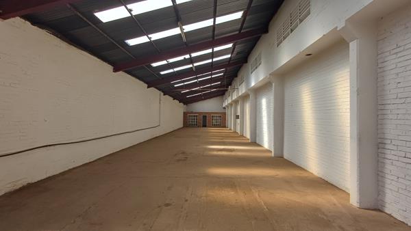 274  m² Industrial space