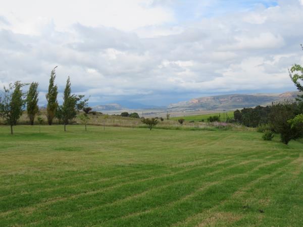 1 706 m² Land