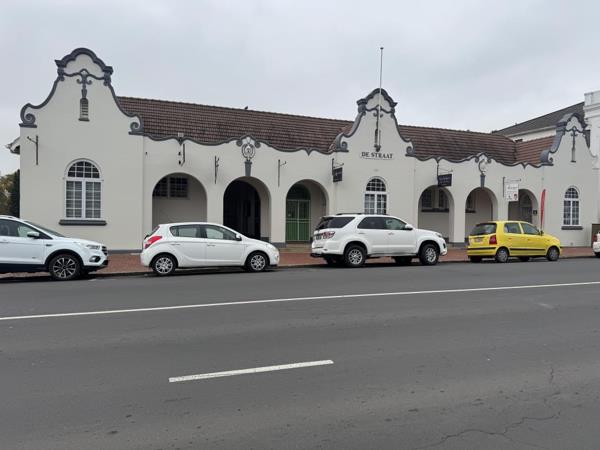 1 314  m² Office Space