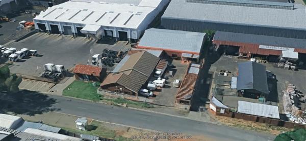 873  m² Industrial space