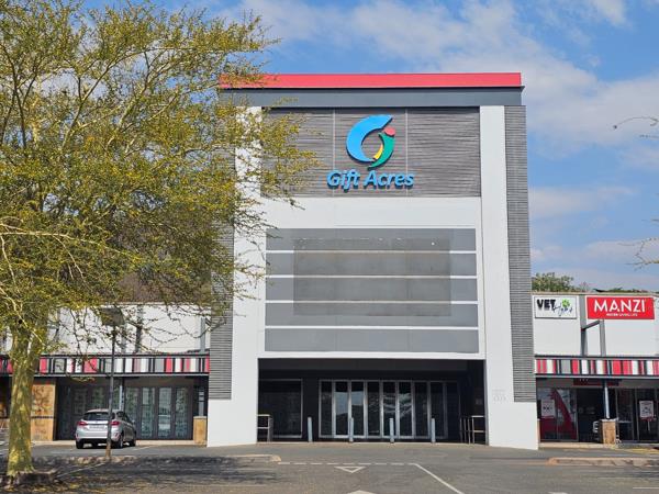 1 534 m² Retail Space