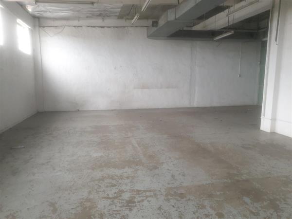 300 m² Industrial space