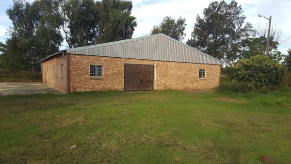 300  m² Industrial space