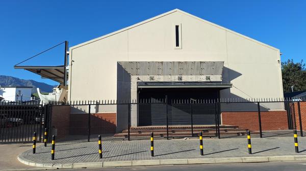 829 m² Industrial space