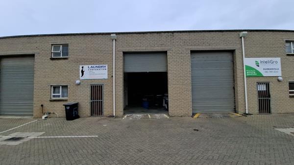 194  m² Industrial space