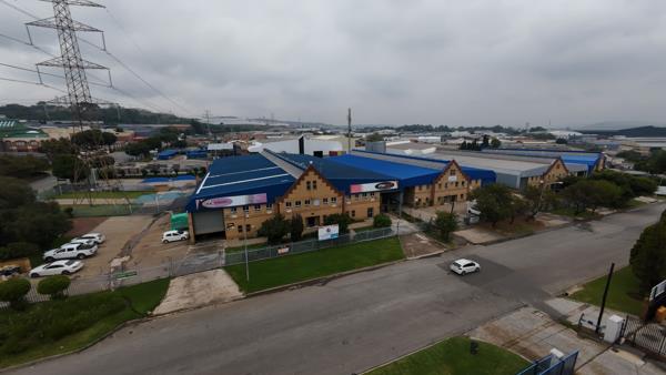 1 412  m² Industrial space