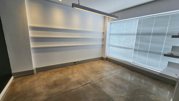 130  m² Office Space