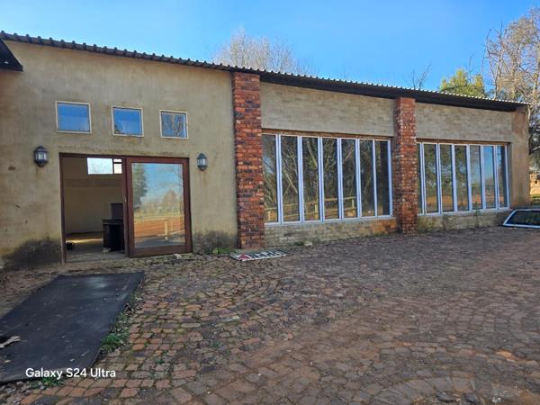 400  m² Commercial space