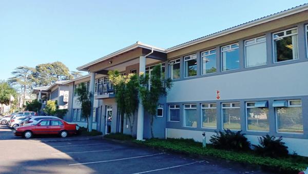 657  m² Office Space