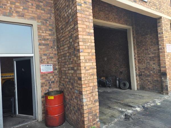 234  m² Industrial space