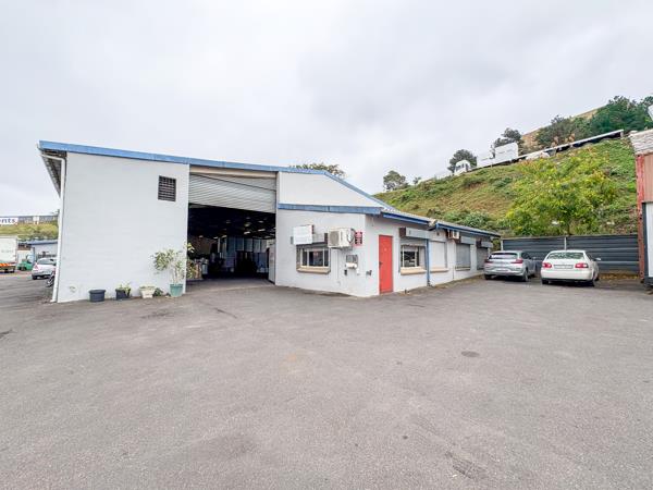 778  m² Industrial space