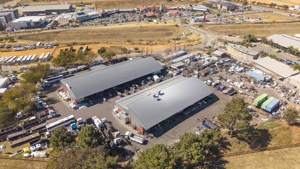 3 069  m² Industrial space