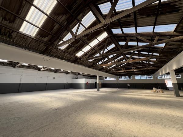 2 356  m² Industrial space