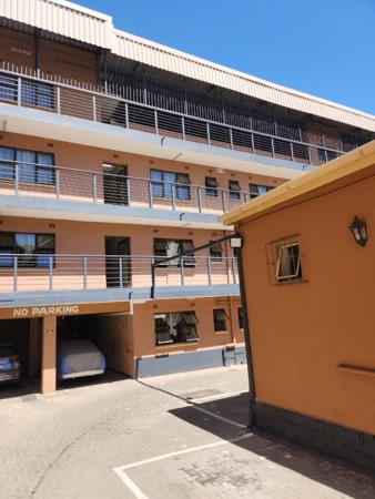 1 324  m² Commercial space