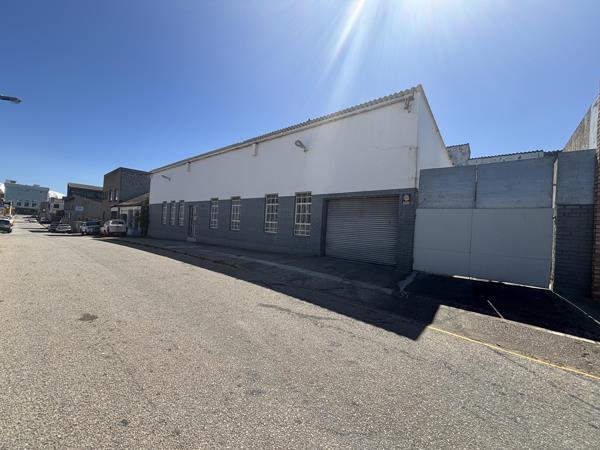 334  m² Industrial space
