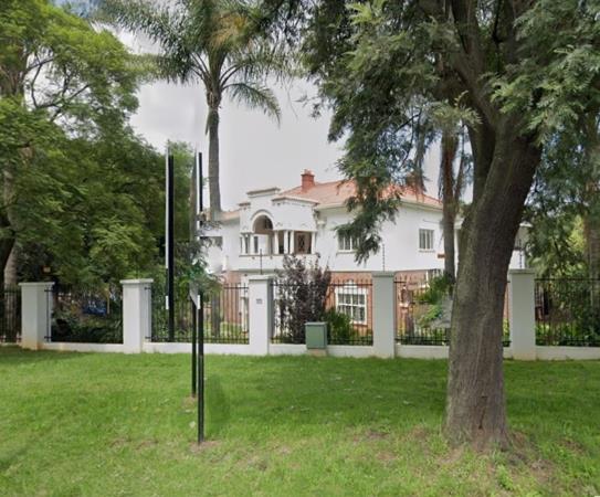 700  m² Commercial space