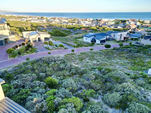 774 m² Land