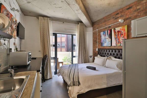 1 Bedroom Apartment