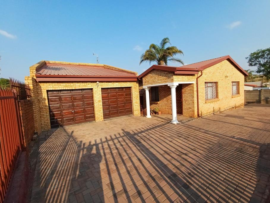 4 Bedroom House