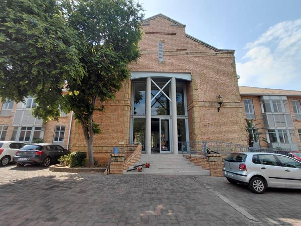 133  m² Commercial space