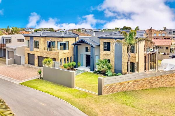7 Bedroom House