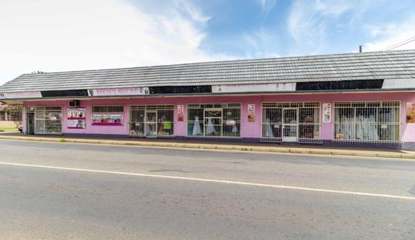 248  m² Commercial space