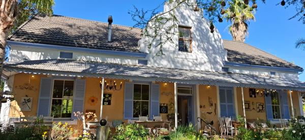 477  m² Commercial space