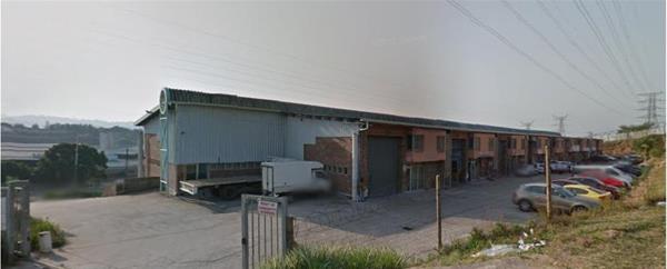 302  m² Industrial space