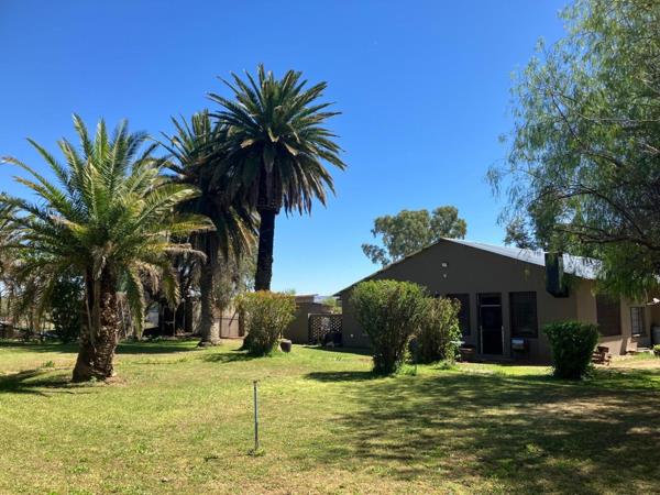 8 565 m² Smallholding