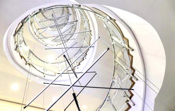 22 000  m² Commercial space