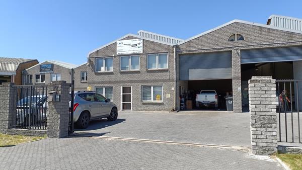 346  m² Industrial space