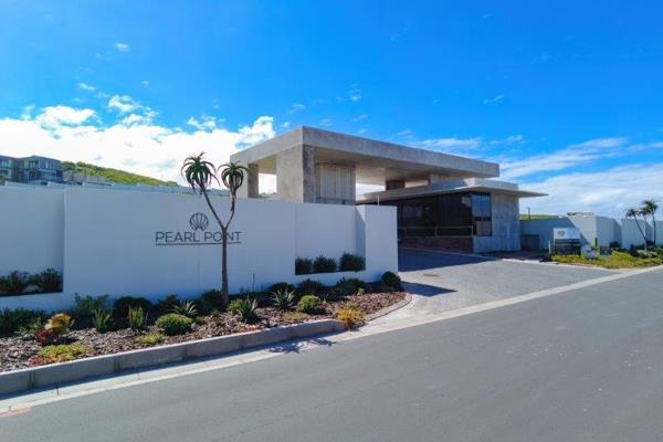 705 m² Land