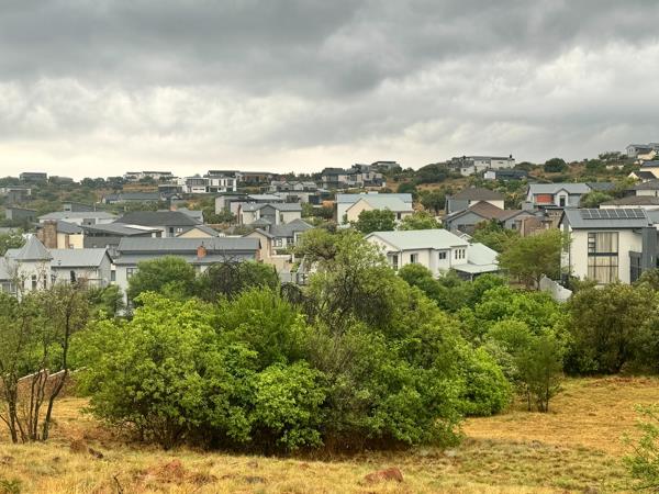 1 234 m² Land