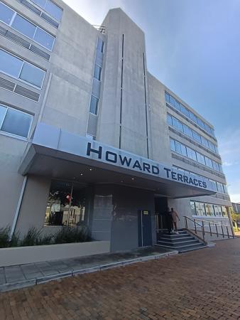 186  m² Commercial space