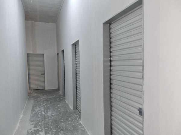 77.7  m² Commercial space