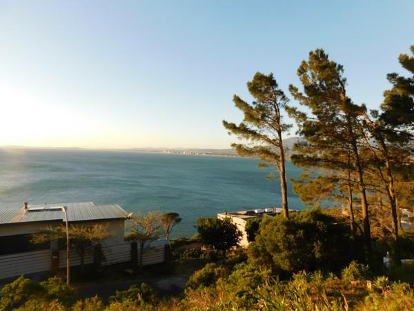 614 m² Land