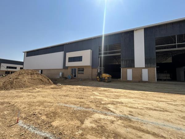 785  m² Industrial space