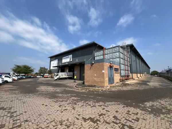 2 398  m² Industrial space