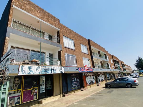 59  m² Commercial space