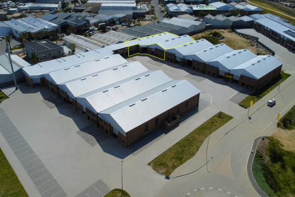 1 054  m² Industrial space