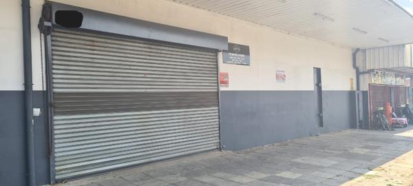 496  m² Retail Space