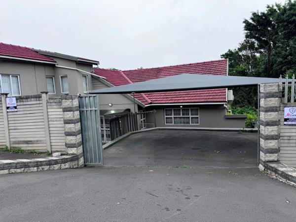 4 Bedroom Townhouse