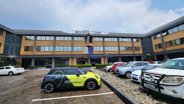 345  m² Commercial space