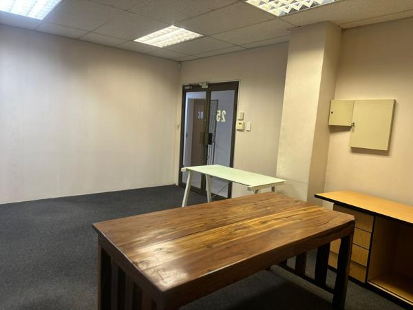 19  m² Office Space