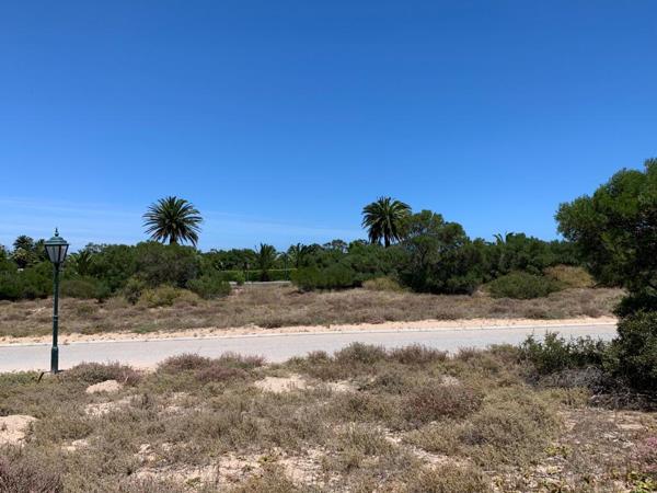 410 m² Land