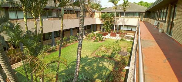 375  m² Commercial space