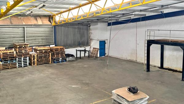 491  m² Industrial space